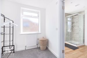 Photo 16- click for photo gallery